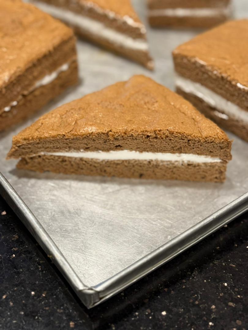 Sandwich Chocolate Cake