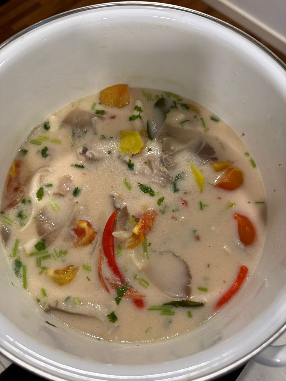 Sup Ayam Bersantan Ala Thai (tom Kha Gai)